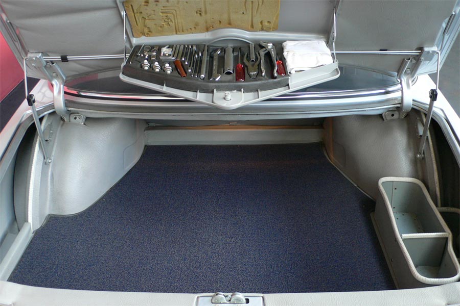 1974-75 BMW 2.5CS Coupe Trunk Carpet Kit