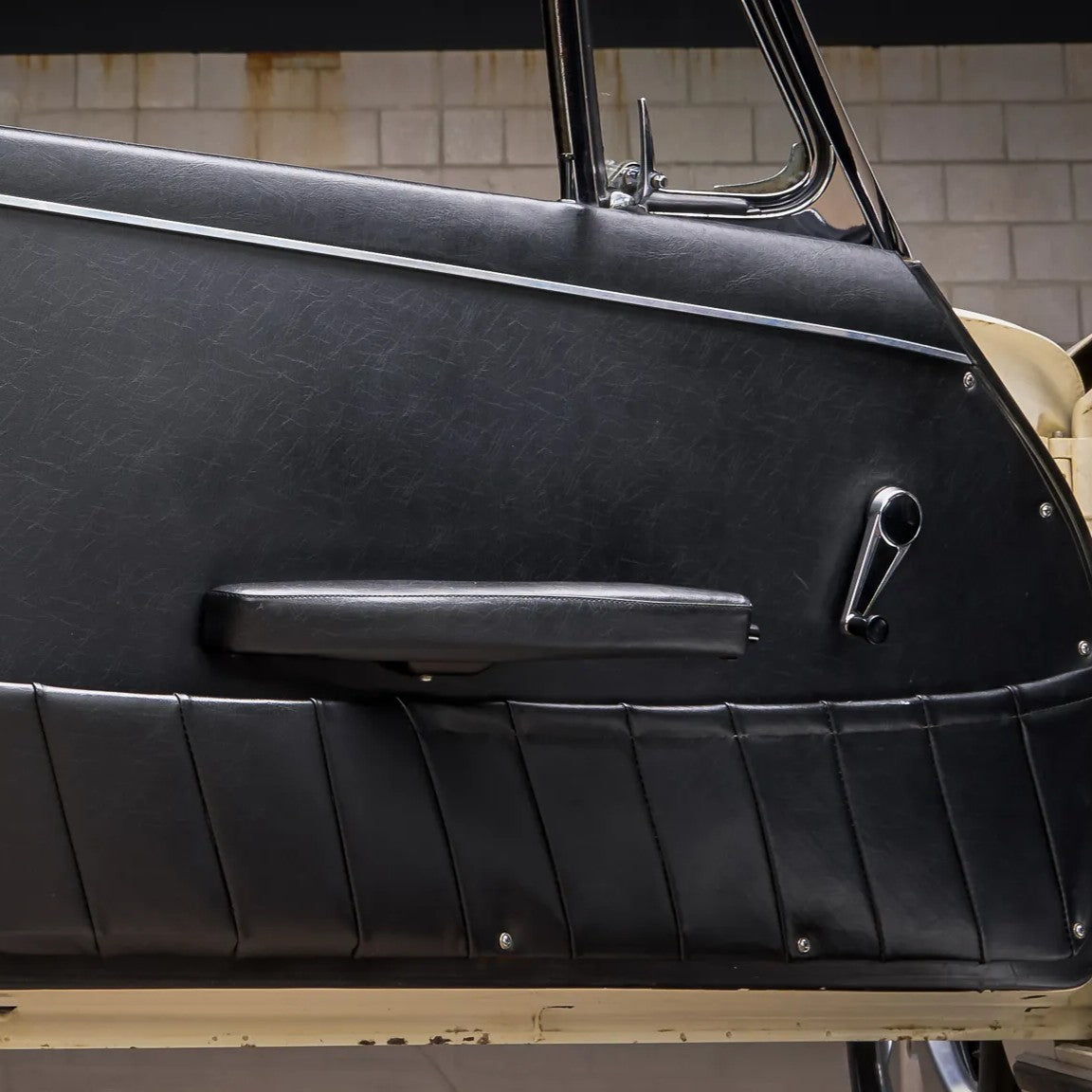 1964-67 Porsche 911 Door Panel Kit – Newark Auto