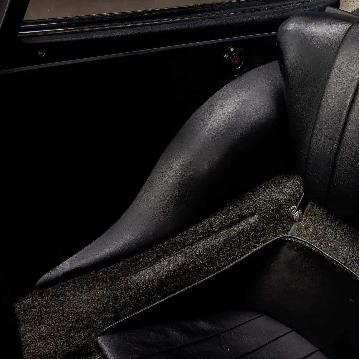 1969 Porsche 912 Coupe Rear Quarter Panel Retrim Kit