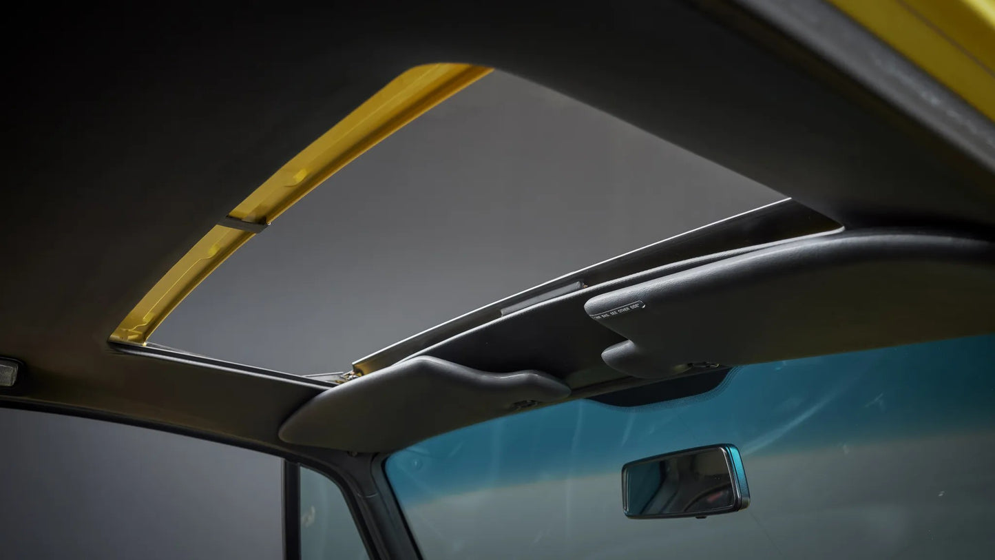 1994-98 Porsche 911 993 Coupe With Sunroof Headliner