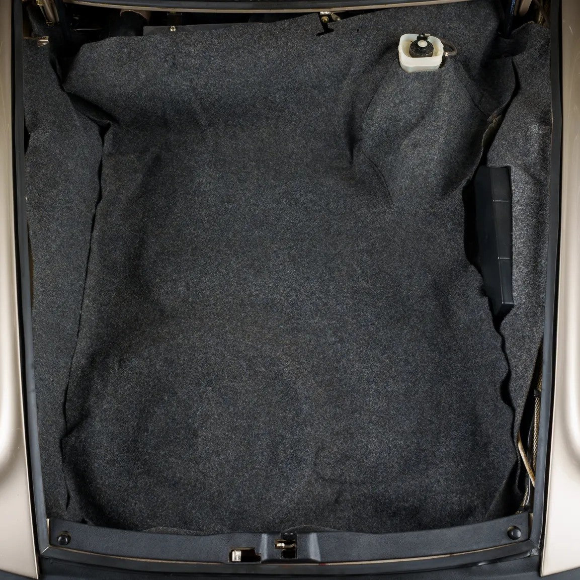 1977-85 Porsche 911 LHD Trunk Carpet Kit